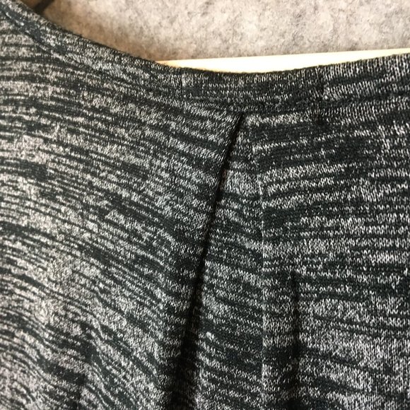 GAP Top L Long Sleeve Scoop Neck Space Dye Pleated Back Casual Hacci Gray Hi Low - Picture 9 of 12